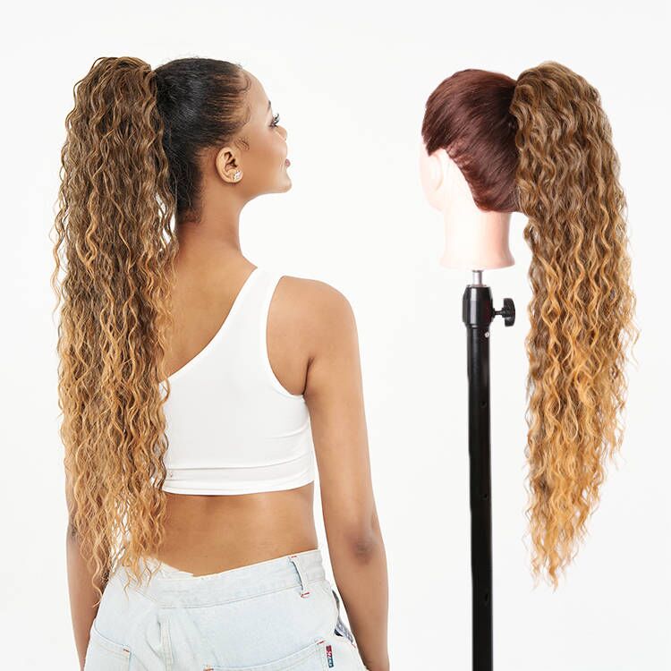 28"Loose Curl ponytail